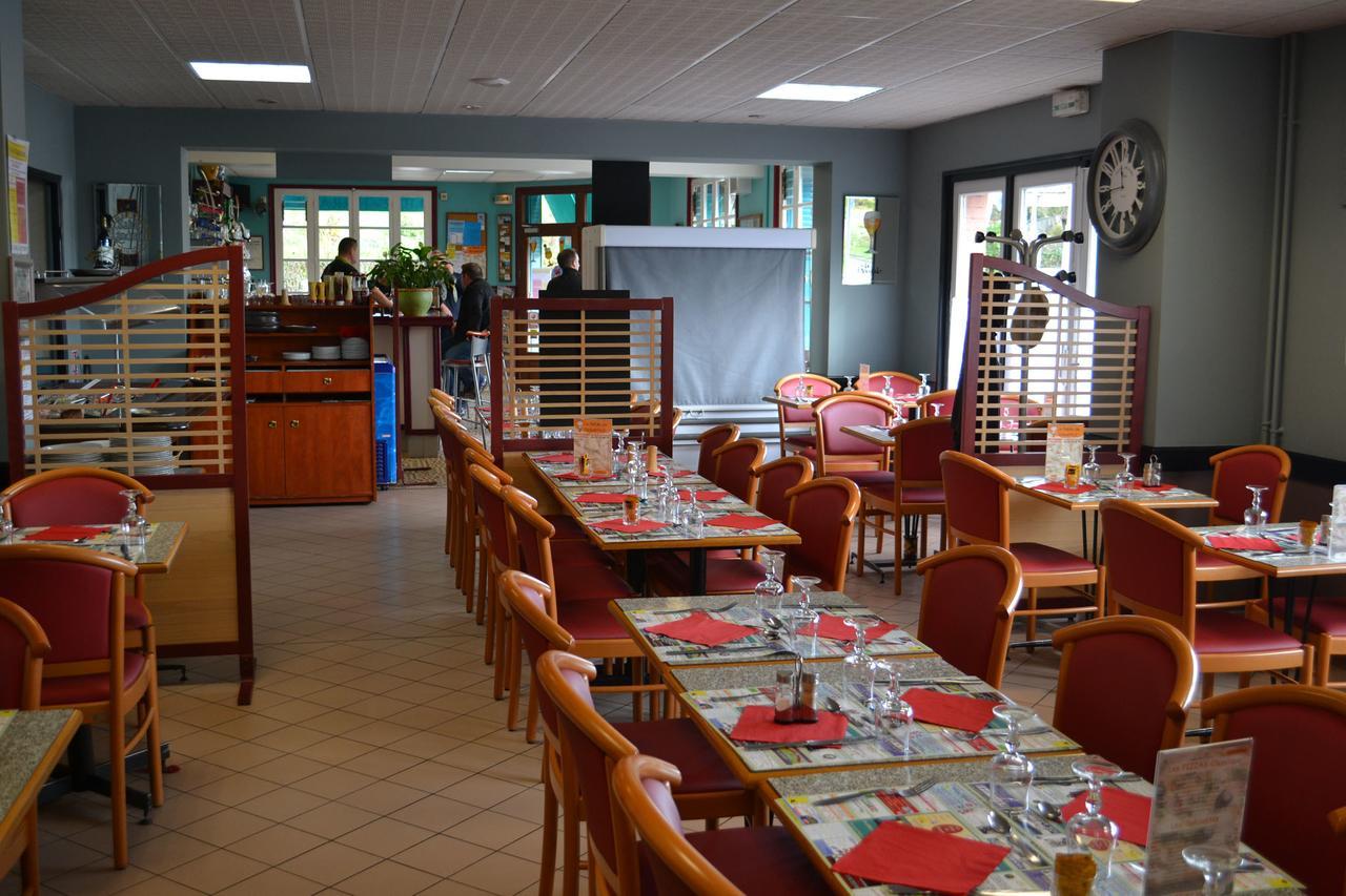Hem-Hardinval Le Relais De Risquetout מראה חיצוני תמונה